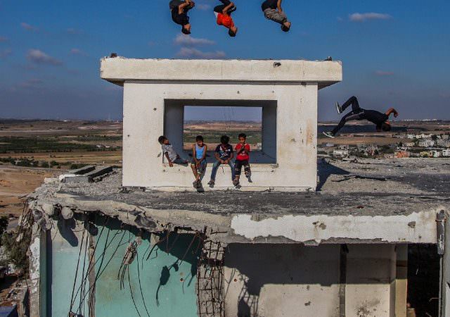 Powerful Photos of Indomitable Spirits of Children from War-Torn Regions
