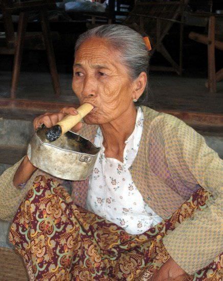 Old Lady Smoking Funny Old People