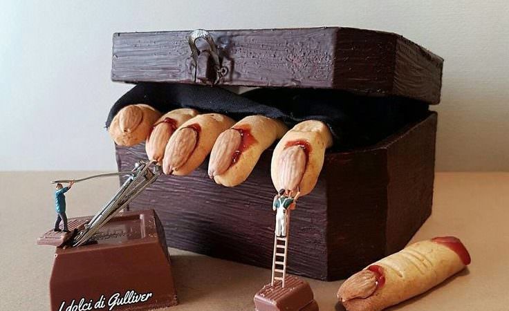 Italian Pastry Chef Shows His Creativity By Building Miniature Tasty Worlds From Deserts