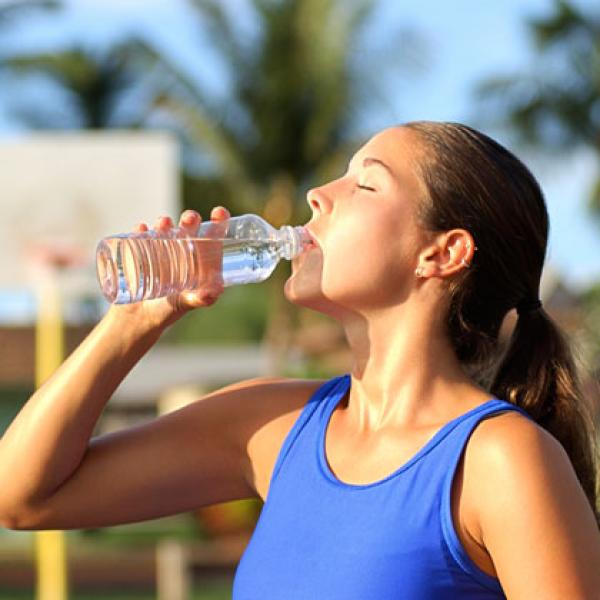 13 Benefits Of Drinking More Water Every Day 2