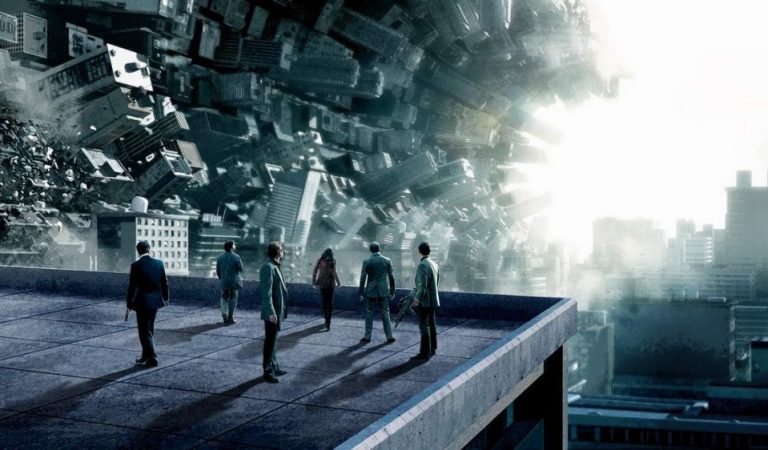 8 Classic Movies Whose Complex Plots Don’t Make Any Sense